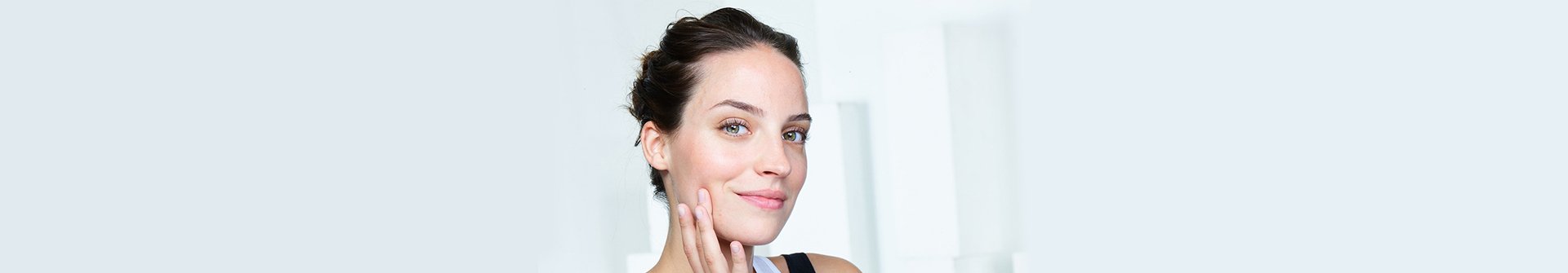 العناية بالبشرة