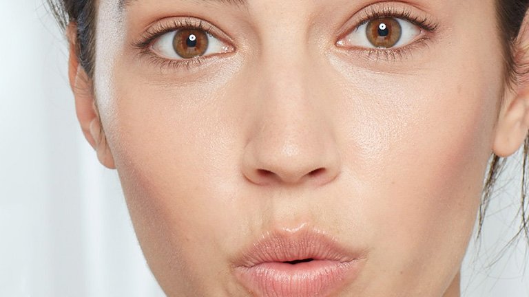 العناية بالبشرة